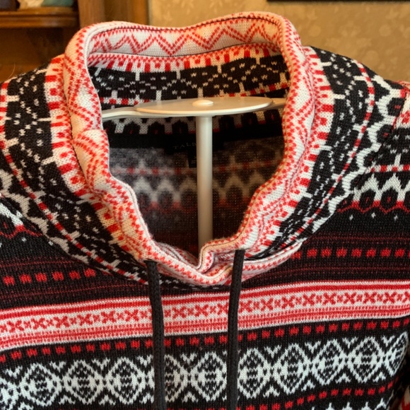Talbots tie‎ neck pocketed sweater. Worn a couple of times - Picture 3 of 6